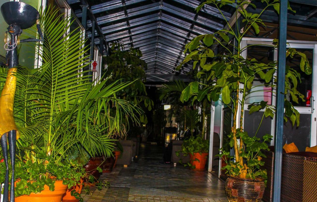 Clarence House Nairobi Apartman Kültér fotó